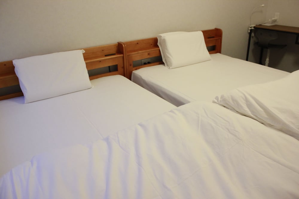 MEZAME HOSTEL 長崎