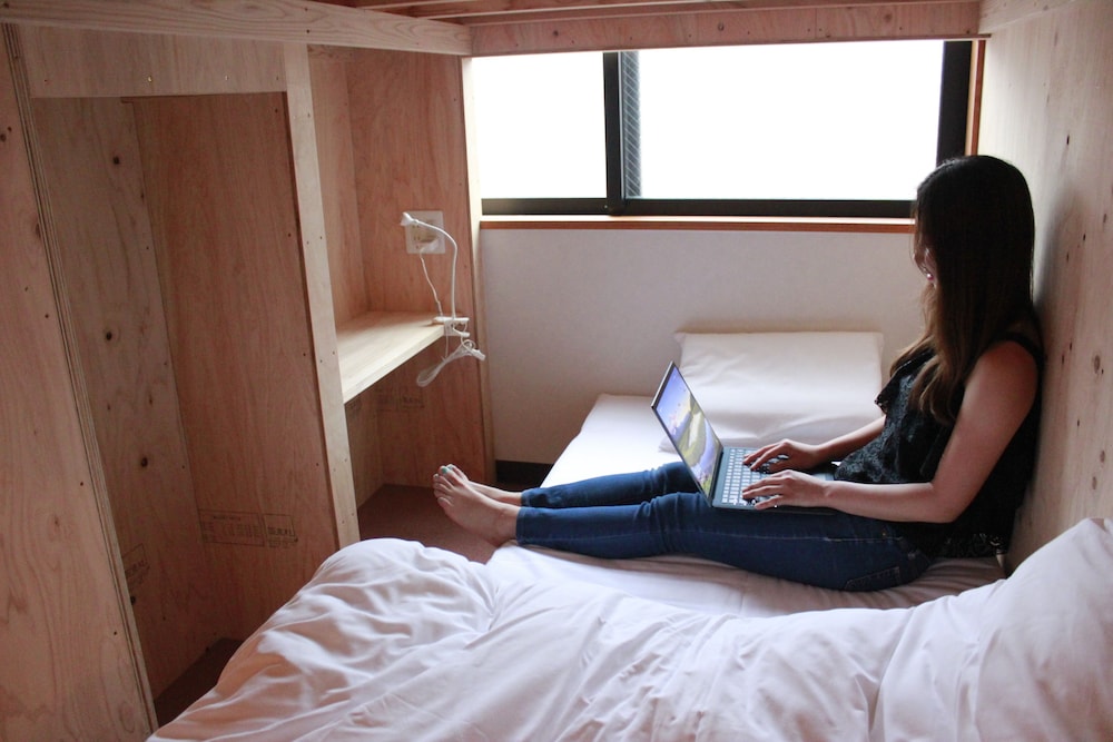 MEZAME HOSTEL 長崎