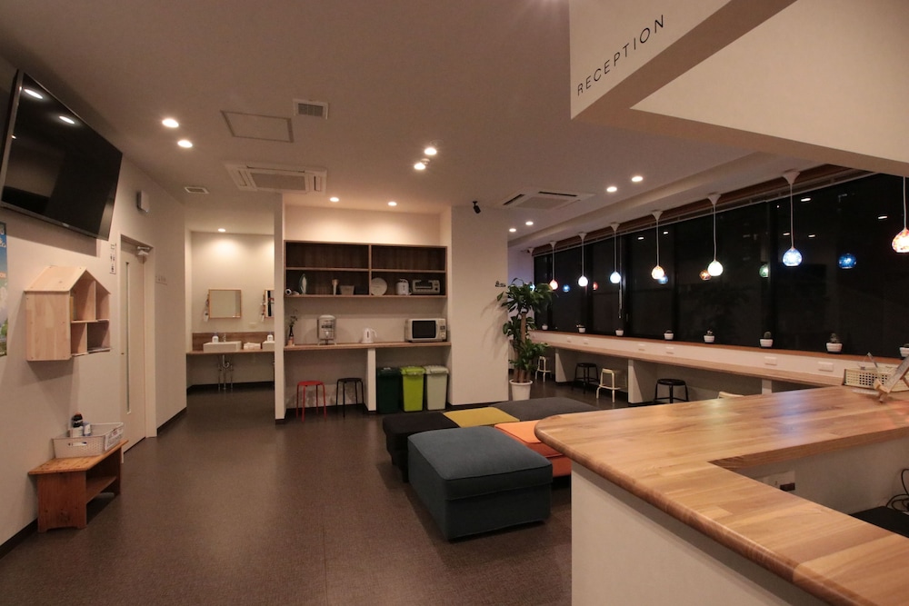 MEZAME HOSTEL 長崎
