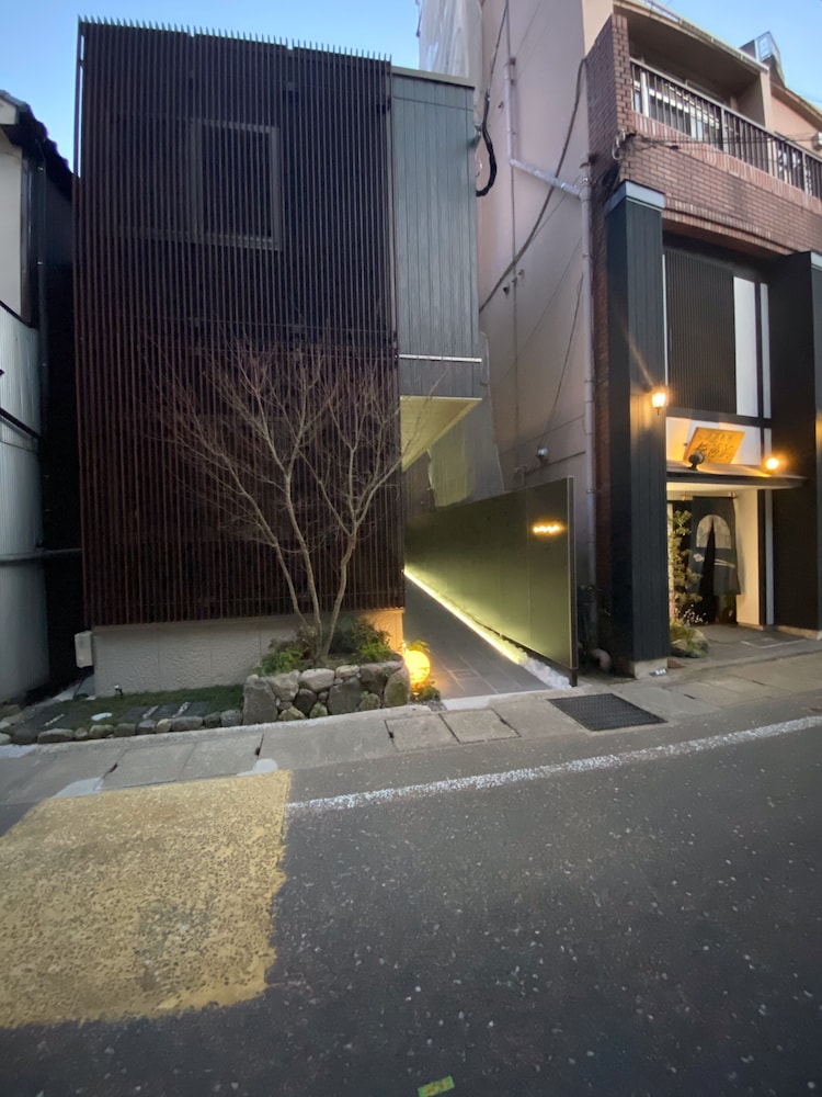 グランドベース長崎 長崎