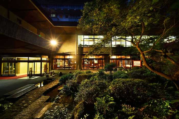 湯元ホテル 長崎