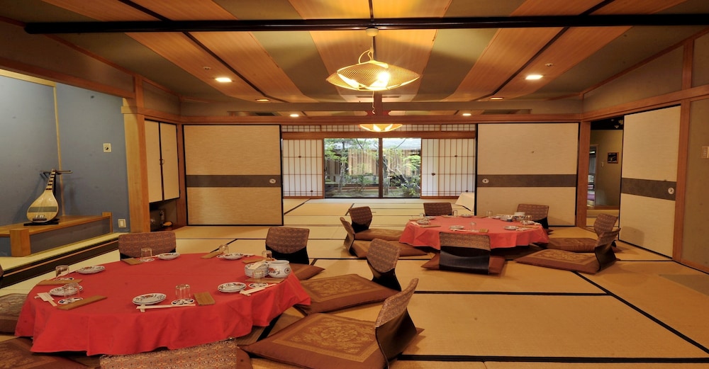 にっしょうかん 別邸 紅葉亭 長崎