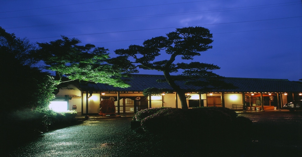 にっしょうかん 別邸 紅葉亭 長崎