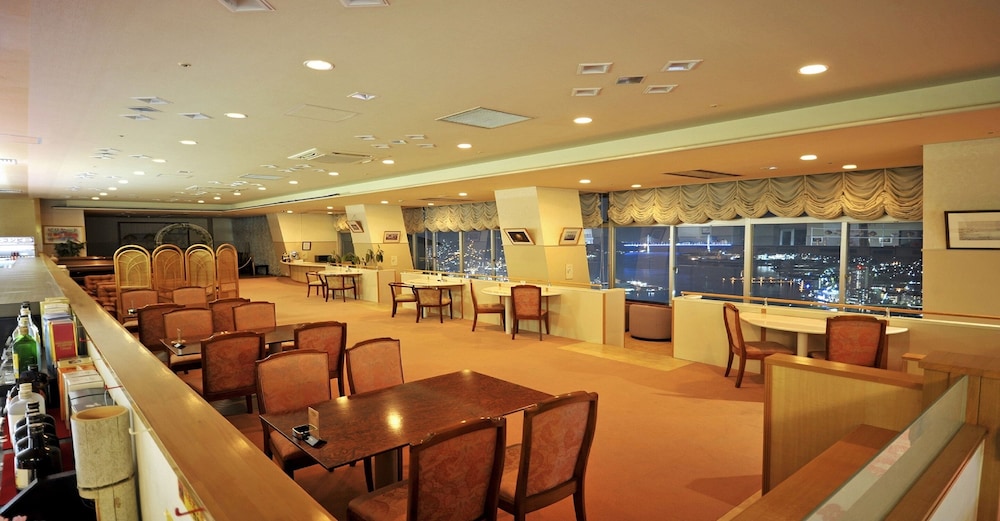 にっしょうかん新館 梅松鶴 長崎