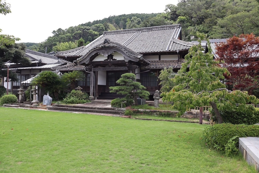 宿坊対馬西山寺 長崎