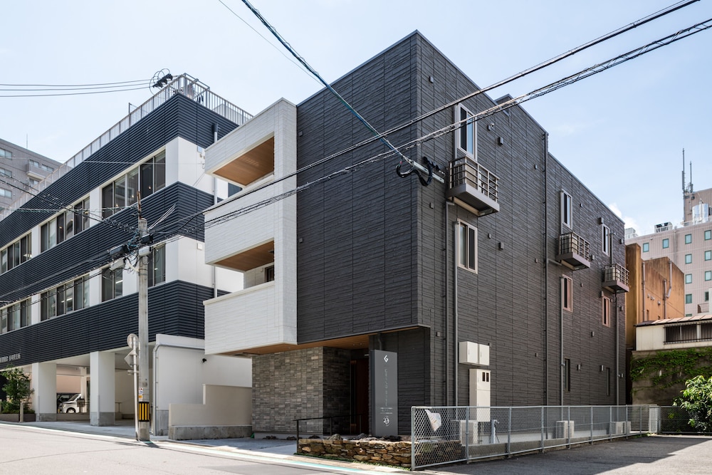 グランドベース長崎中町 長崎