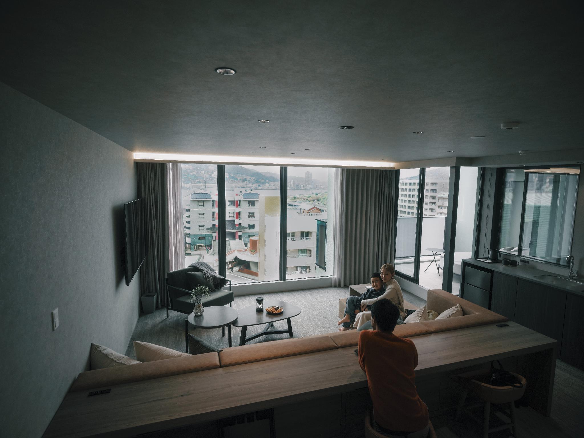 FAV LUX NAGASAKI 長崎