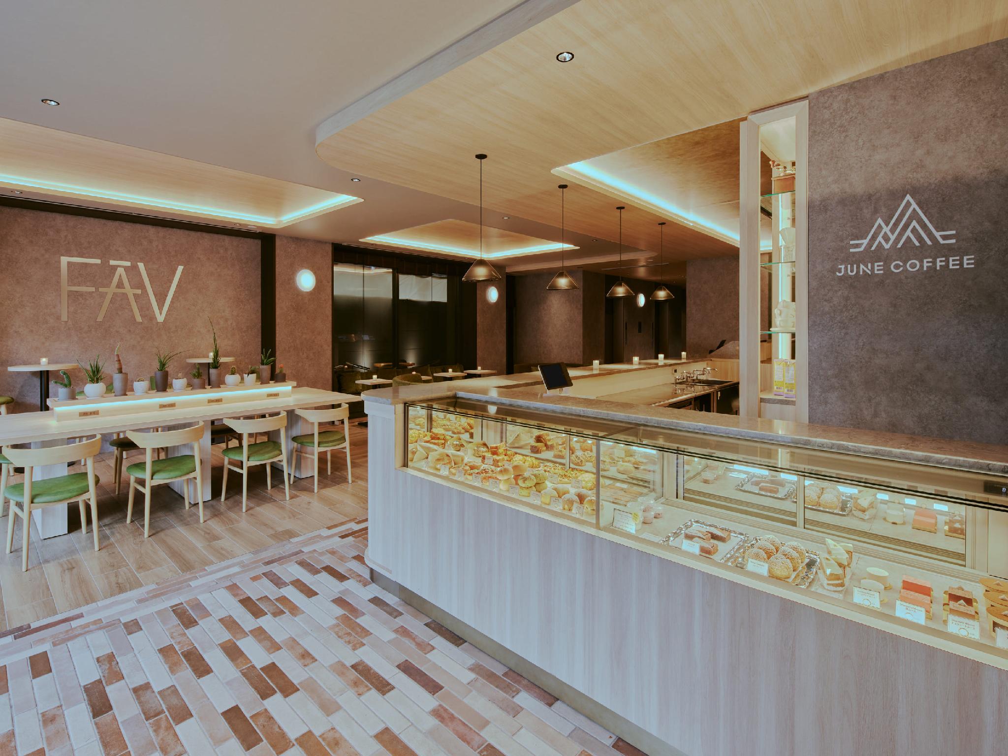 FAV LUX NAGASAKI 長崎