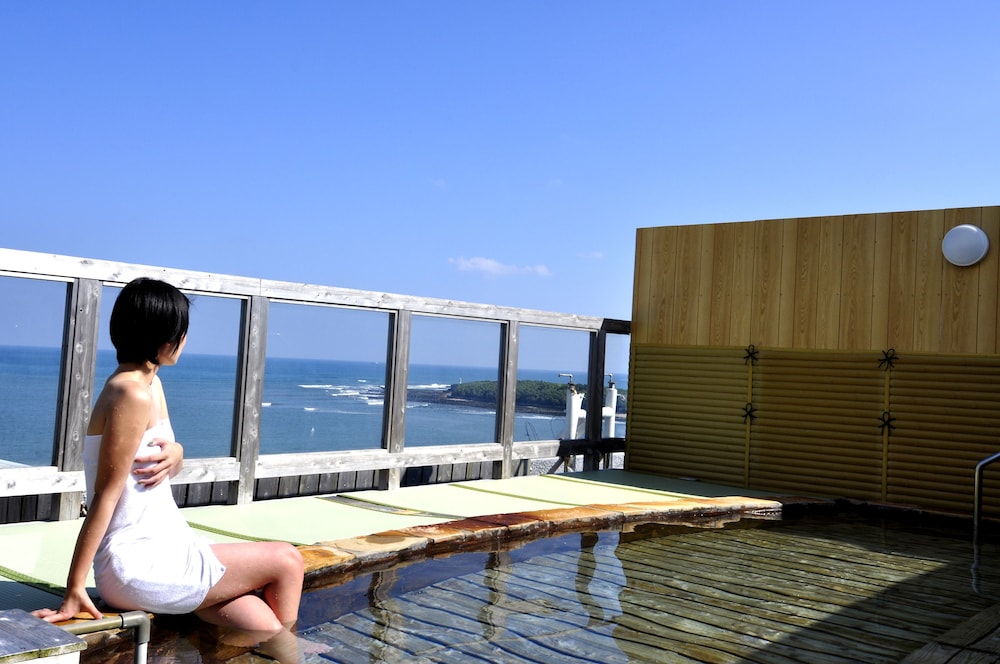 青島グランドホテル 宮崎