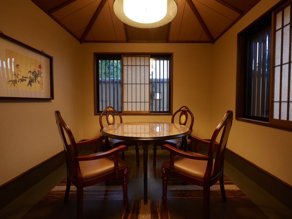 旅館 神仙 宮崎