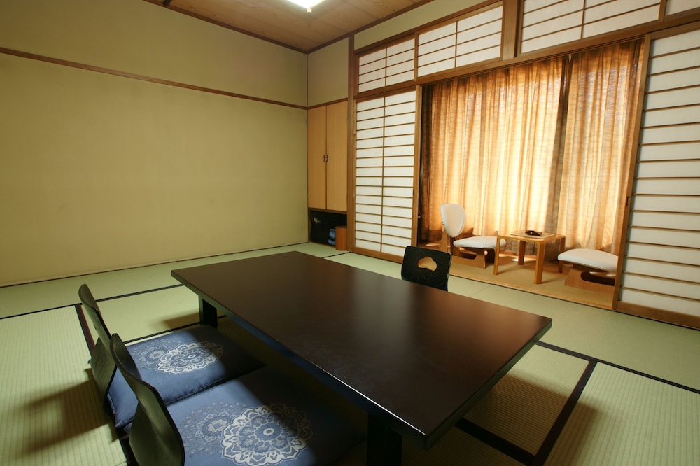 今国旅館 宮崎