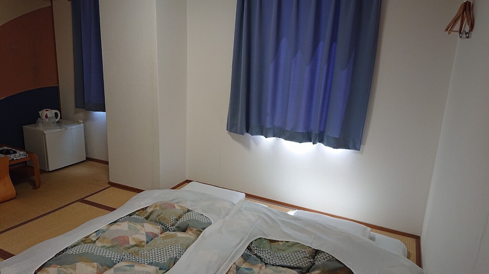 ビジネスホテル林荘 宮崎