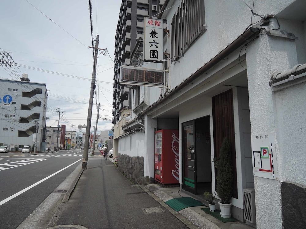 兼六園イン 宮崎