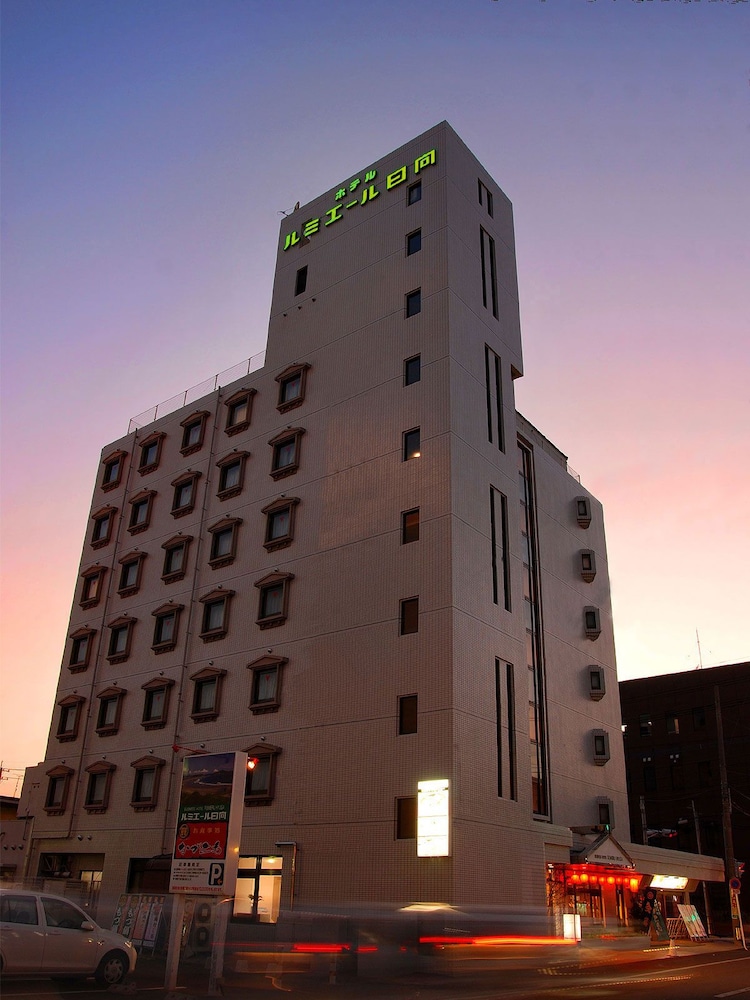 ルミエール日向 宮崎