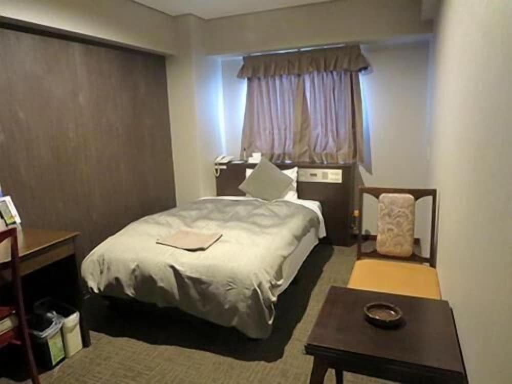 ルミエール日向 宮崎