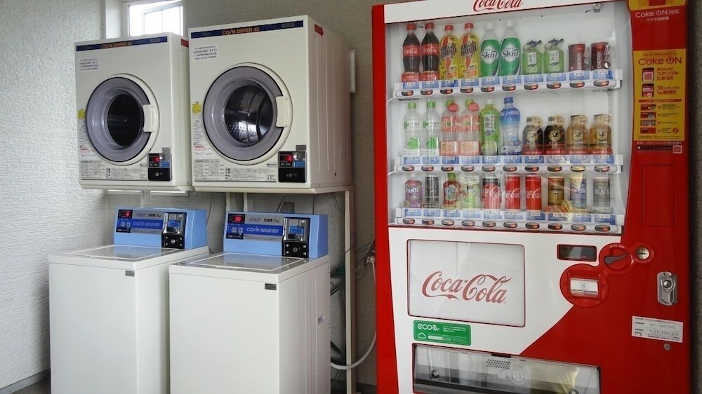 ファミリーロッジ旅籠屋・日向門川店 宮崎