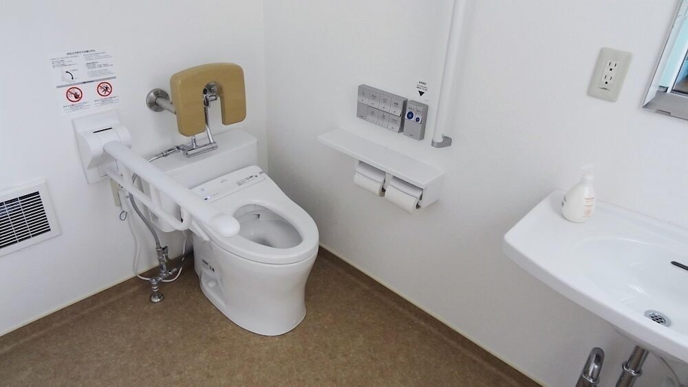 ファミリーロッジ旅籠屋・日向門川店 宮崎