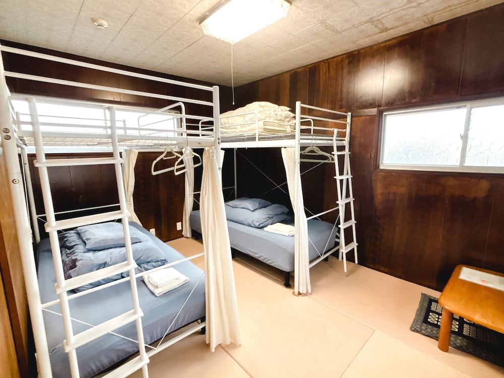 GUEST HOUSE & BEACH CAFE FUEGO 宮崎