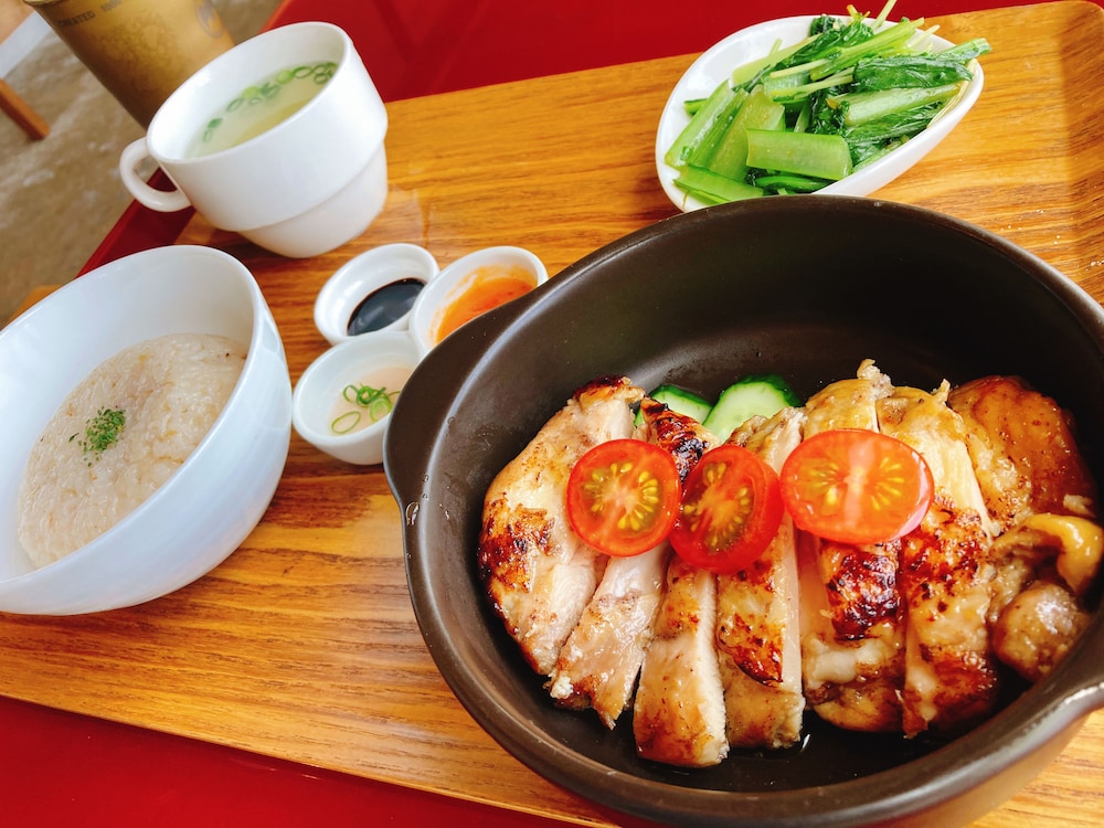 GUEST HOUSE & BEACH CAFE FUEGO 宮崎