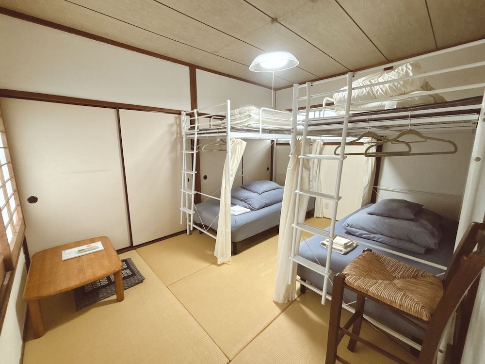 GUEST HOUSE & BEACH CAFE FUEGO 宮崎