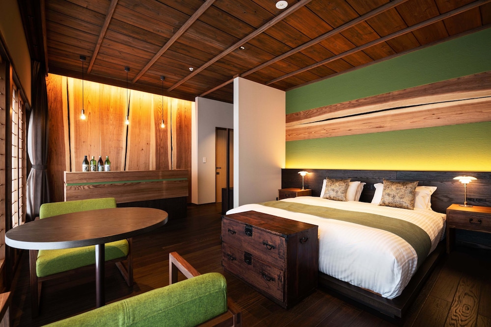 NAZUNA 飫肥 城下町温泉 宮崎