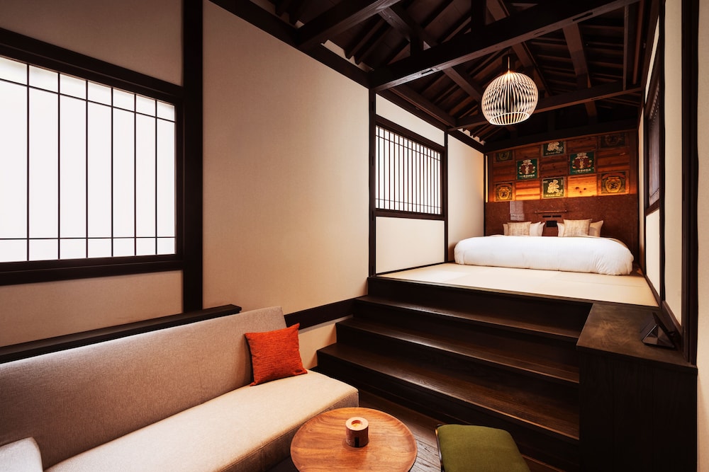 NAZUNA 飫肥 城下町温泉 宮崎