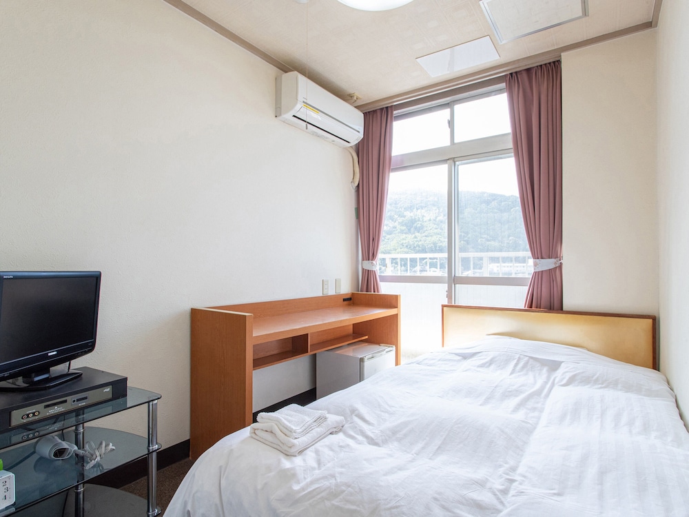 HOTEL 鶴 川内 鹿児島
