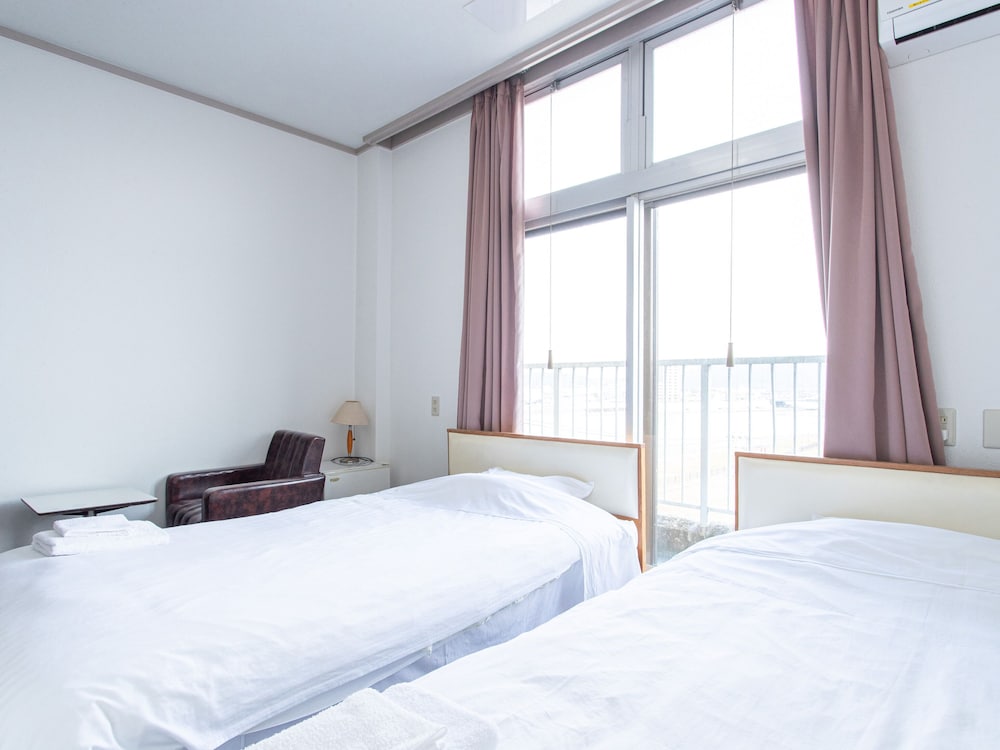 HOTEL 鶴 川内 鹿児島