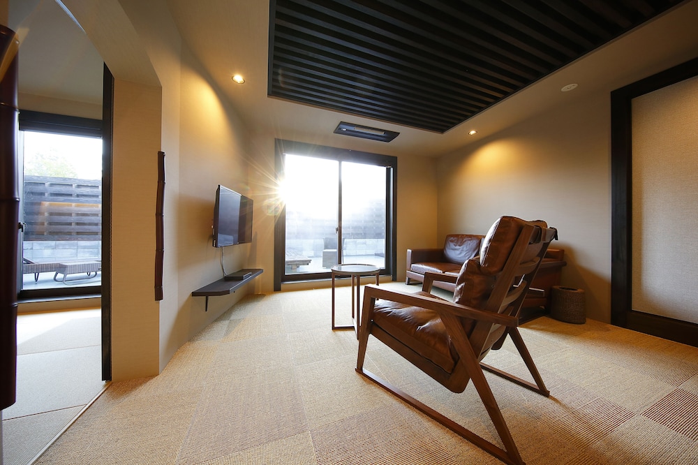 手塚RYOKAN 鹿児島