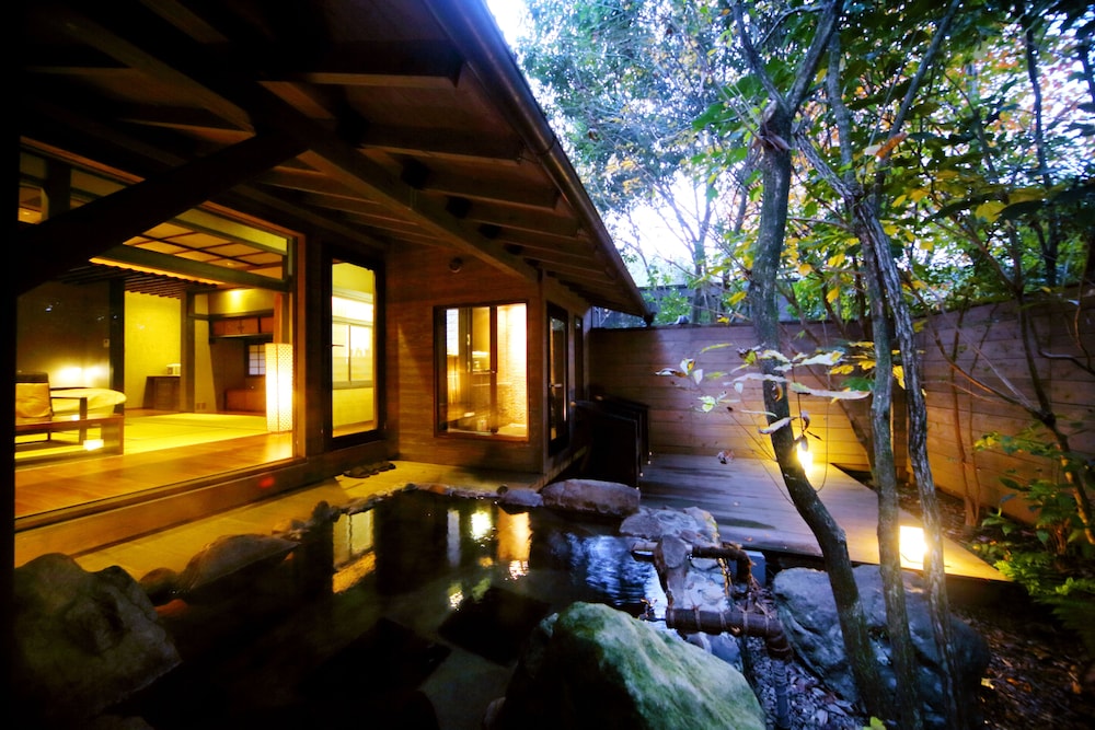 手塚RYOKAN 鹿児島