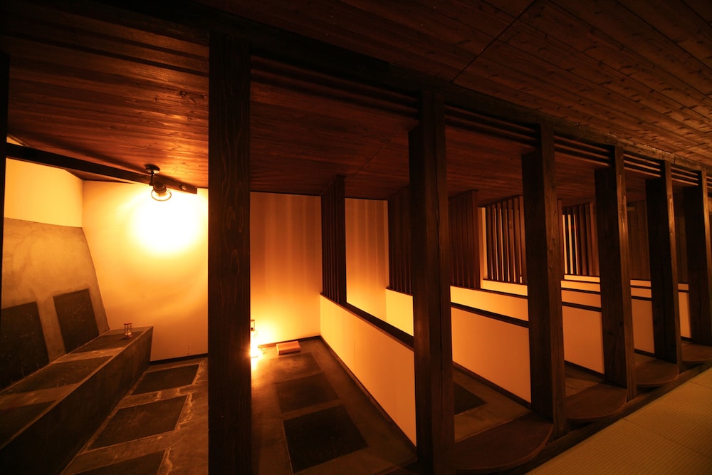 手塚RYOKAN 鹿児島