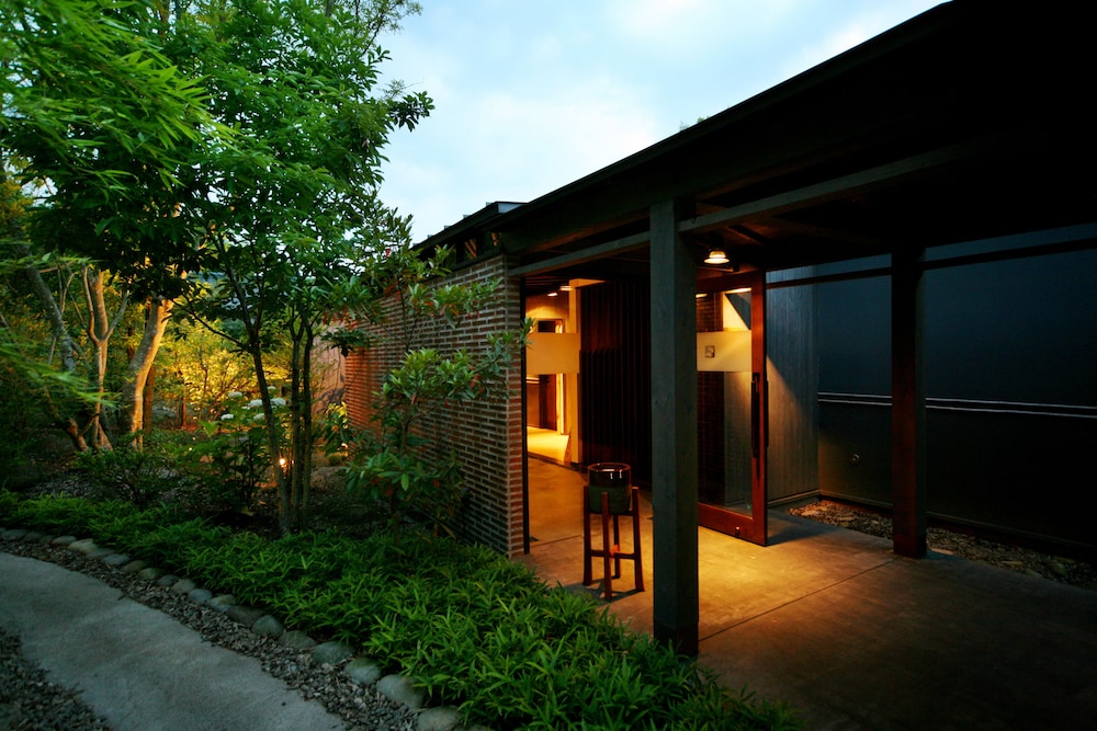 手塚RYOKAN 鹿児島