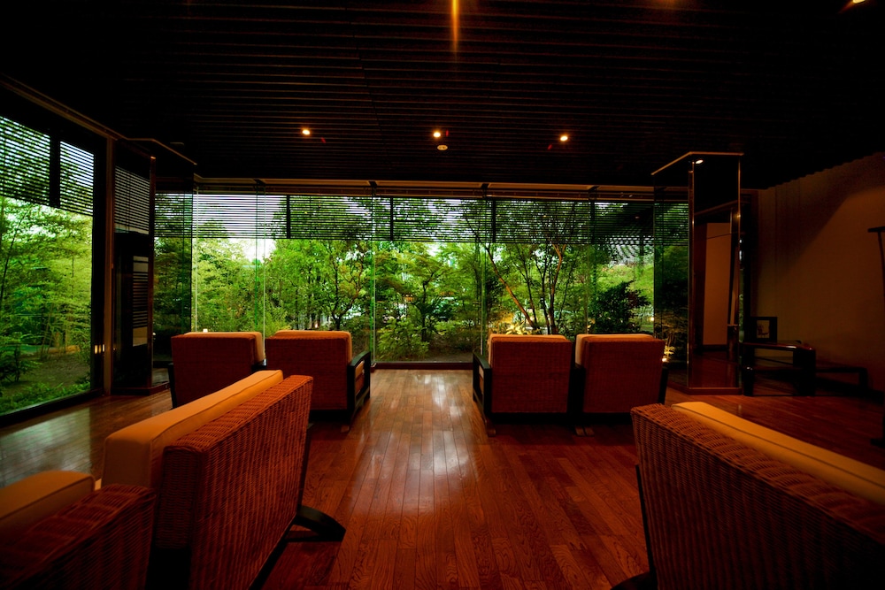 手塚RYOKAN 鹿児島
