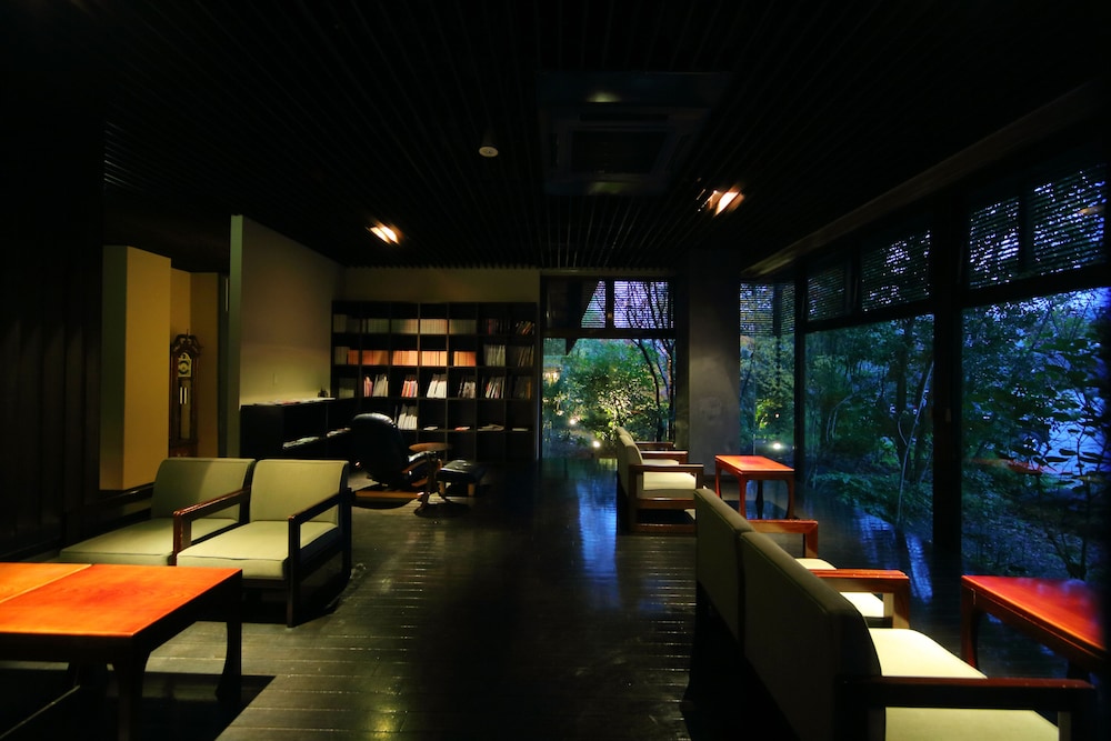 手塚RYOKAN 鹿児島