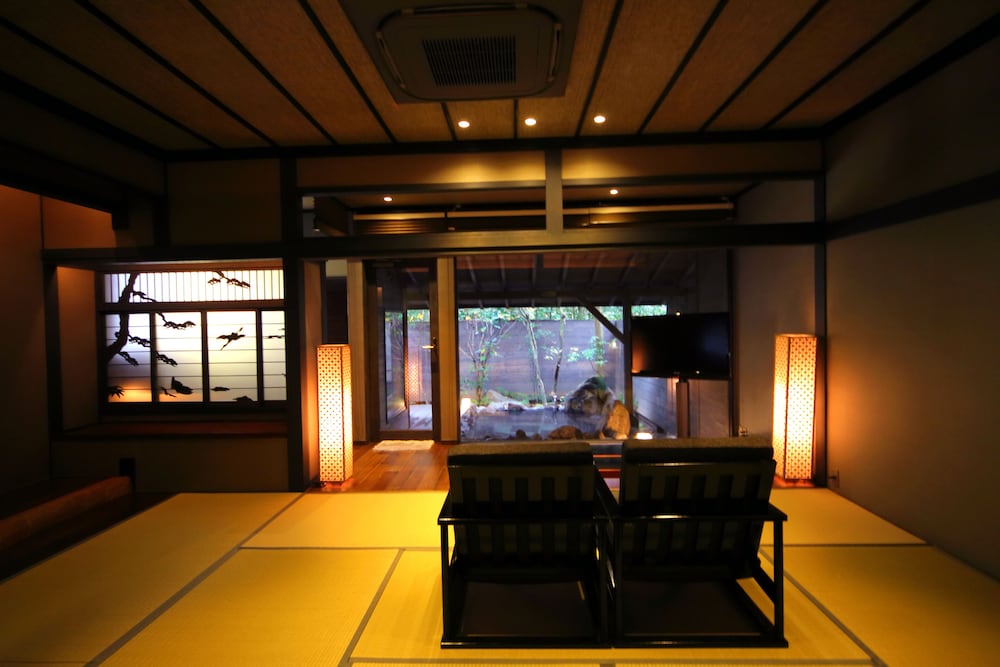 手塚RYOKAN 鹿児島