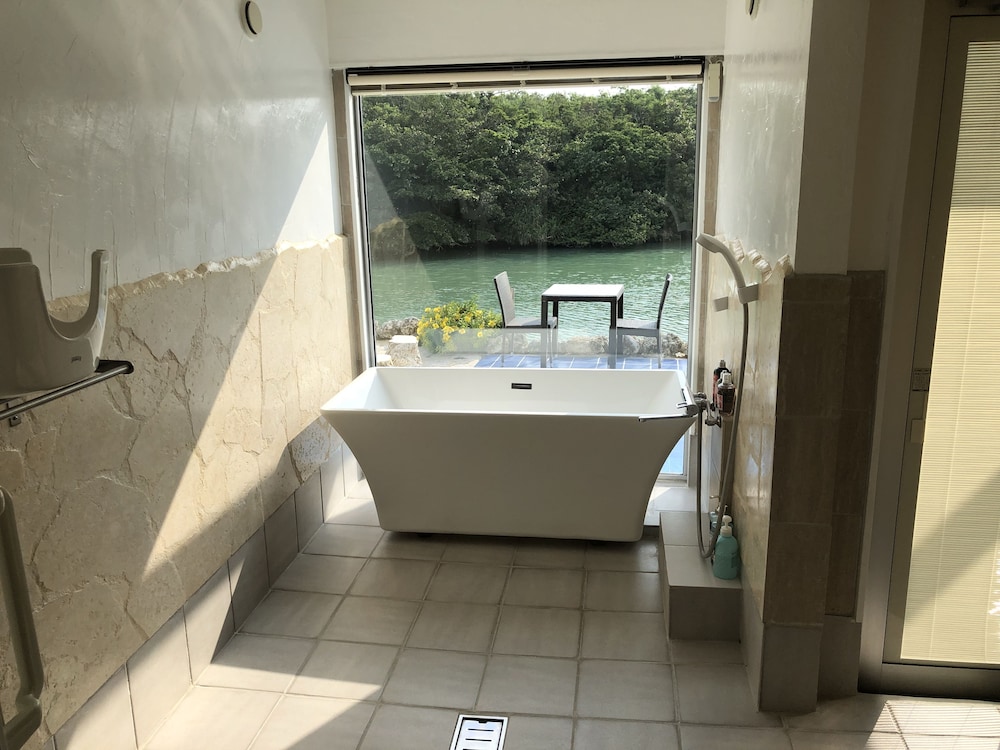 LAGOON VILLA 龍星 宮古
