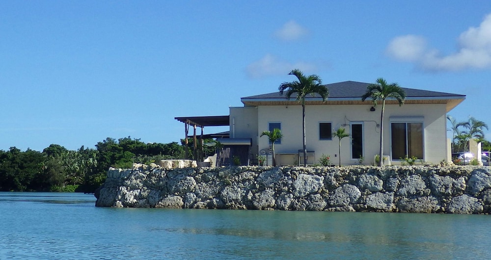 LAGOON VILLA 龍星 宮古