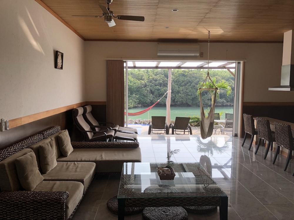 LAGOON VILLA 龍星 宮古