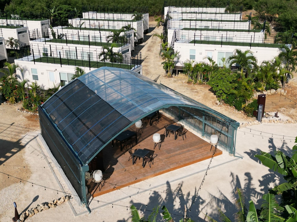 BLANC MIYAKOJIMA（旧：RUGU GLAMPING RESORT） 宮古