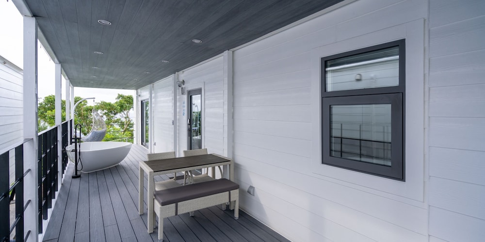 GLORY ISLAND OKINAWA-YABUSACHI RESORT- 宮古