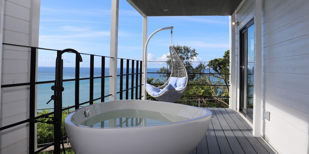 GLORY ISLAND OKINAWA-YABUSACHI RESORT- 宮古