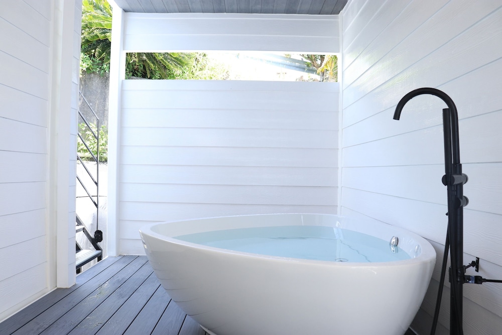 GLORY ISLAND OKINAWA-YABUSACHI RESORT- 宮古