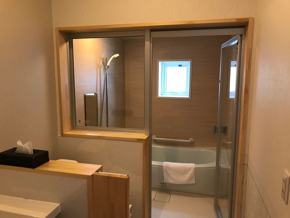 鶴アパートメント 旭川