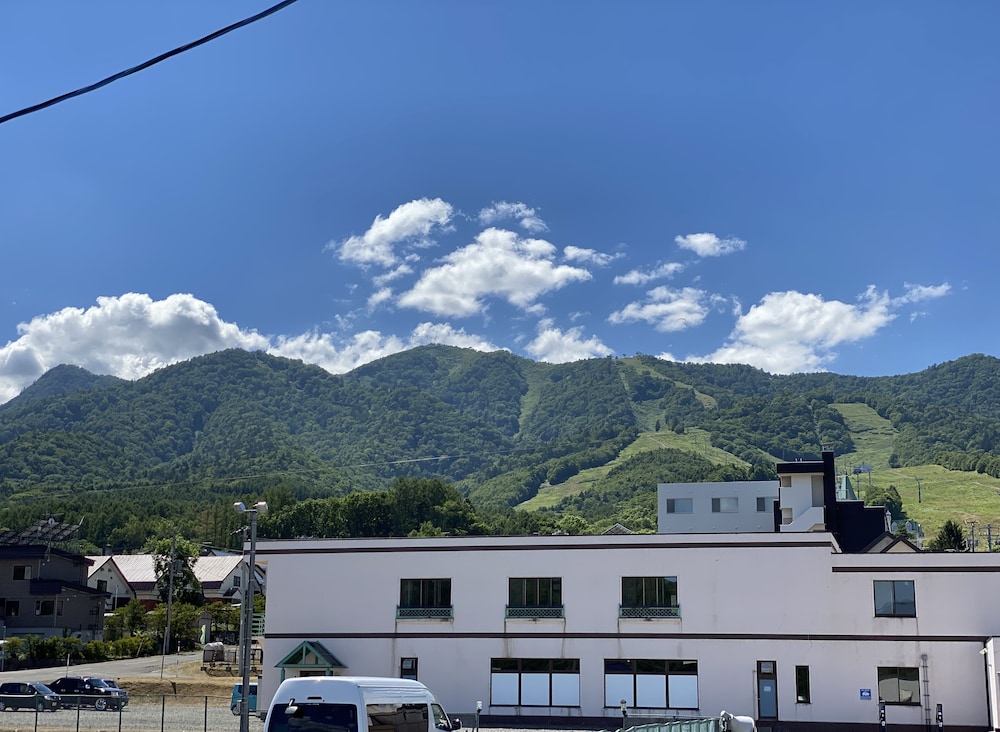 AOI 葵 旭川