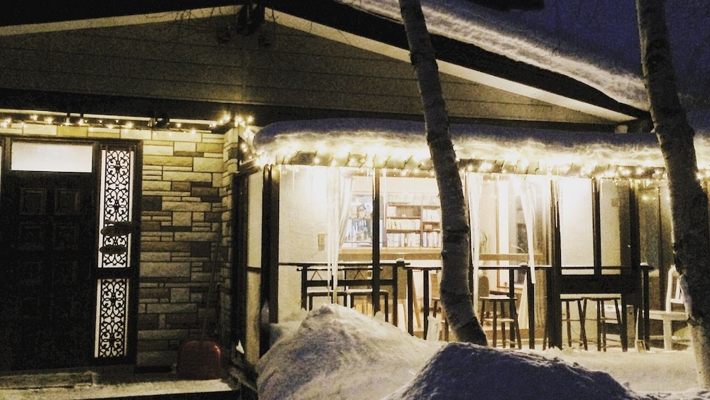 夕茜舎 (あかねやど) 旭川