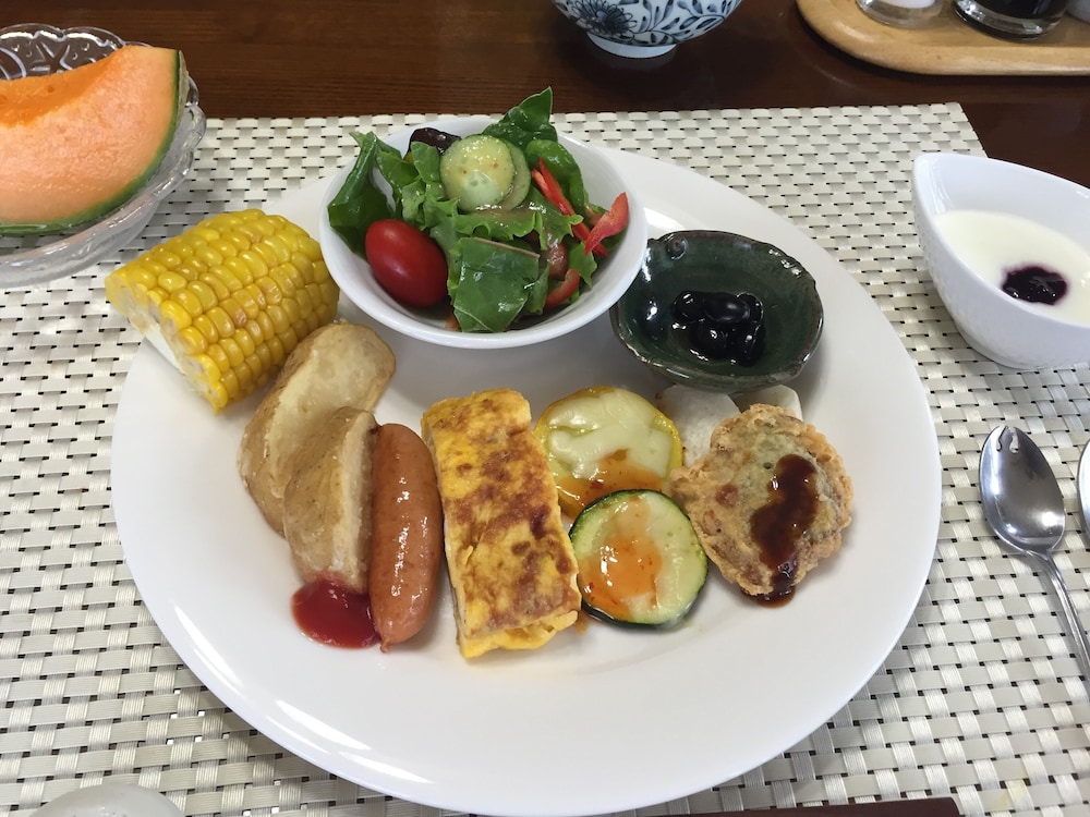 ペンション & ギャラリー 菜摘実の里 旭川