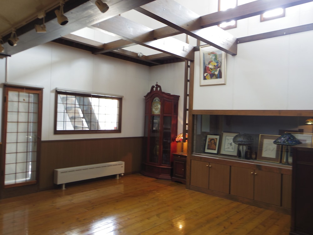 美瑛の丘 KUNSTHAUS 旭川