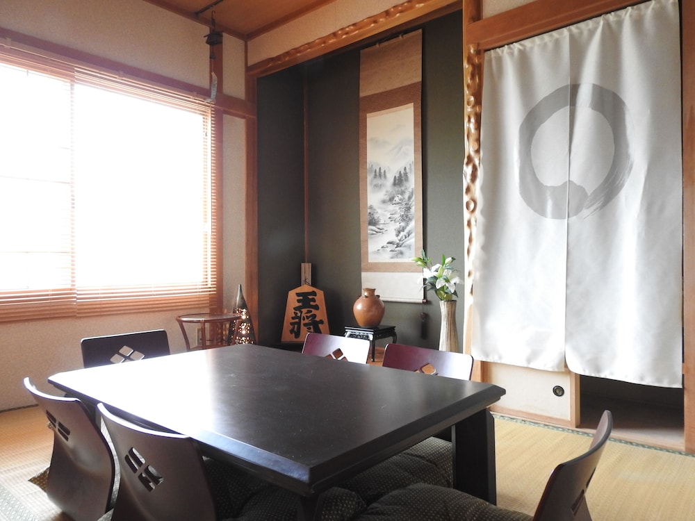 ASAHIKAWA BIG HOUSE 10 PEOPLE 旭川