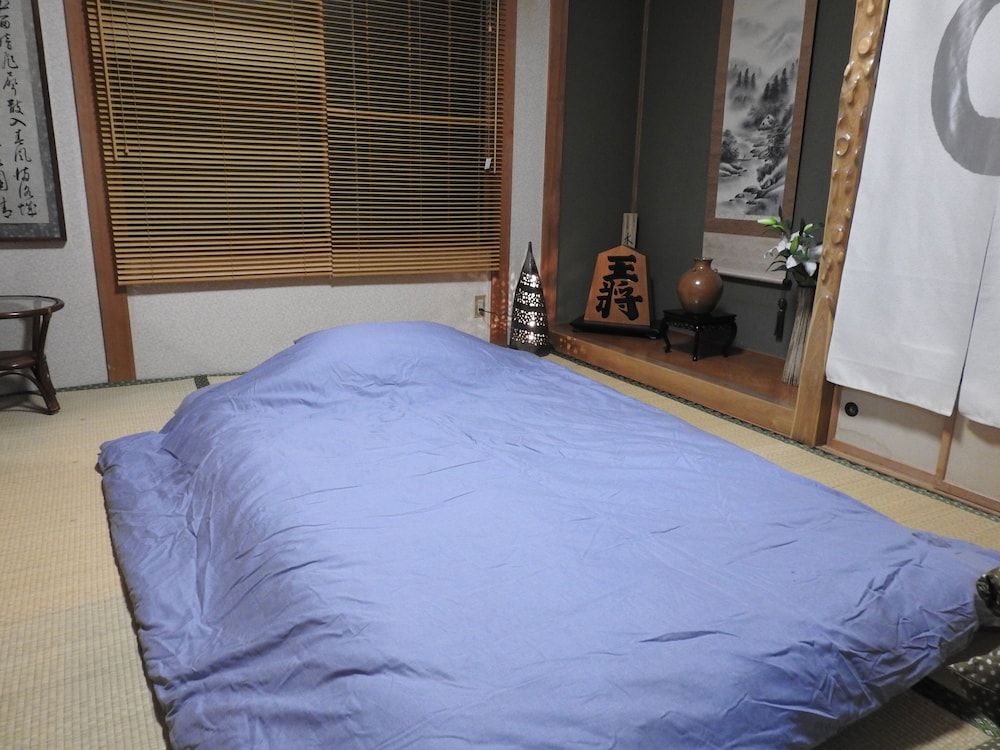 ASAHIKAWA BIG HOUSE 10 PEOPLE 旭川