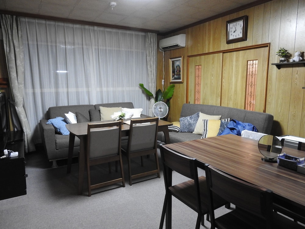 ASAHIKAWA BIG HOUSE 10 PEOPLE 旭川